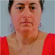 Insegnante con diploma magistrale e laureata in Giurisprudenza